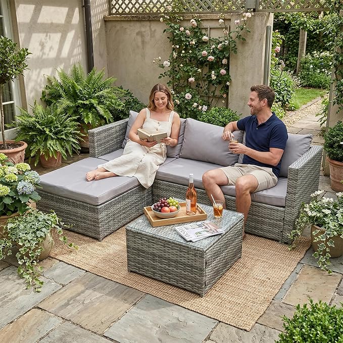 4-Seater Outdoor Rattan Corner Sofa Set – All-Weather Patio Lounge Furniture with Glass Coffee Table, Grey Wicker Weave & Cushions